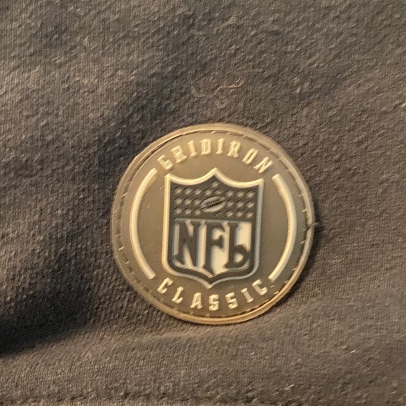 Men’s size large Carolina Panthers Hoodie - Picture 3 of 5